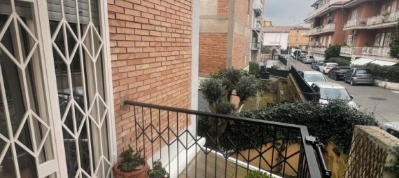 3 rooms Apartment in Rome, Italy No. 216404 17