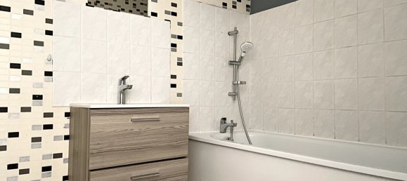 Квартира с 2 спальнями в Кале, Франция № 93772 5