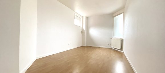 Квартира с 2 спальнями в Кале, Франция № 93772 4