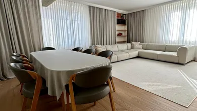 3-salle Appartement à Josefstadt, Austria No. 145595