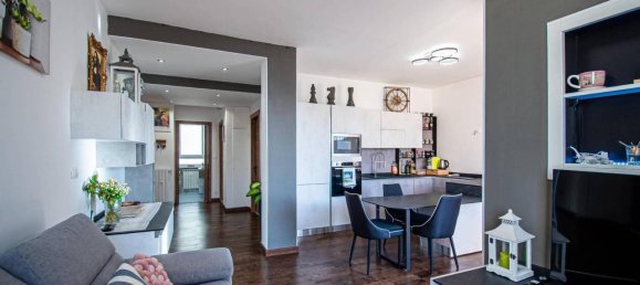 Квартира с 2 комнатами в Оспедалетти, Италия № 35654 5