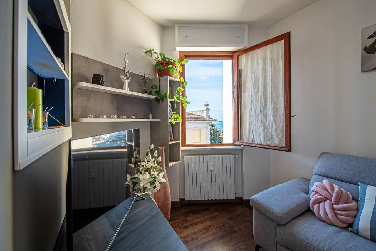 Квартира с 2 комнатами в Оспедалетти, Италия № 35654