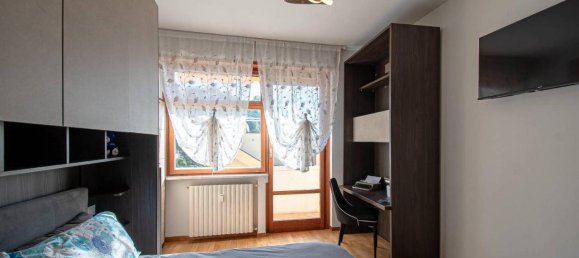 Квартира с 2 комнатами в Оспедалетти, Италия № 35654 14