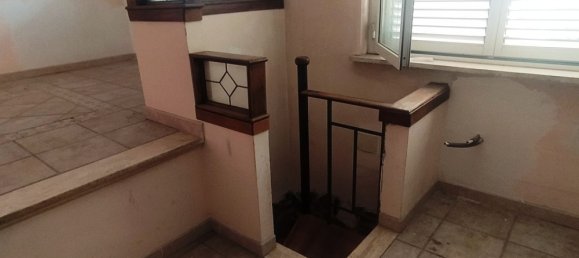 4غرفة منزل ذو طابقين في Pomezia, Italy رقم 228895 12