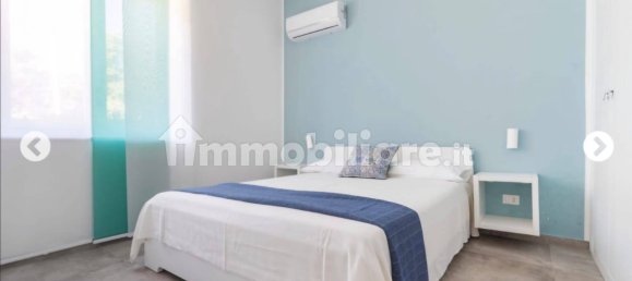 Villa de 5 dormitorios en Castellammare del Golfo, Italy No. 45879 18