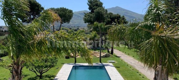 Villa de 5 dormitorios en Castellammare del Golfo, Italy No. 45879 22