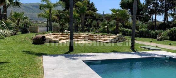 Villa de 5 dormitorios en Castellammare del Golfo, Italy No. 45879 40