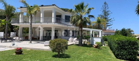 Villa de 5 dormitorios en Castellammare del Golfo, Italy No. 45879 27