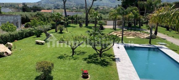 Villa de 5 dormitorios en Castellammare del Golfo, Italy No. 45879 20