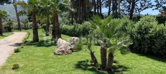 Villa de 5 dormitorios en Castellammare del Golfo, Italy No. 45879 32