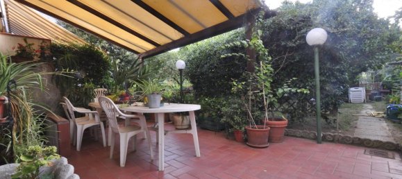 2 bedrooms Apartment in Piombino, Italy No. 1503 2