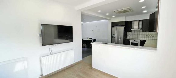 3 bedrooms House in Agios Athanasios, Cyprus No. 11628 3