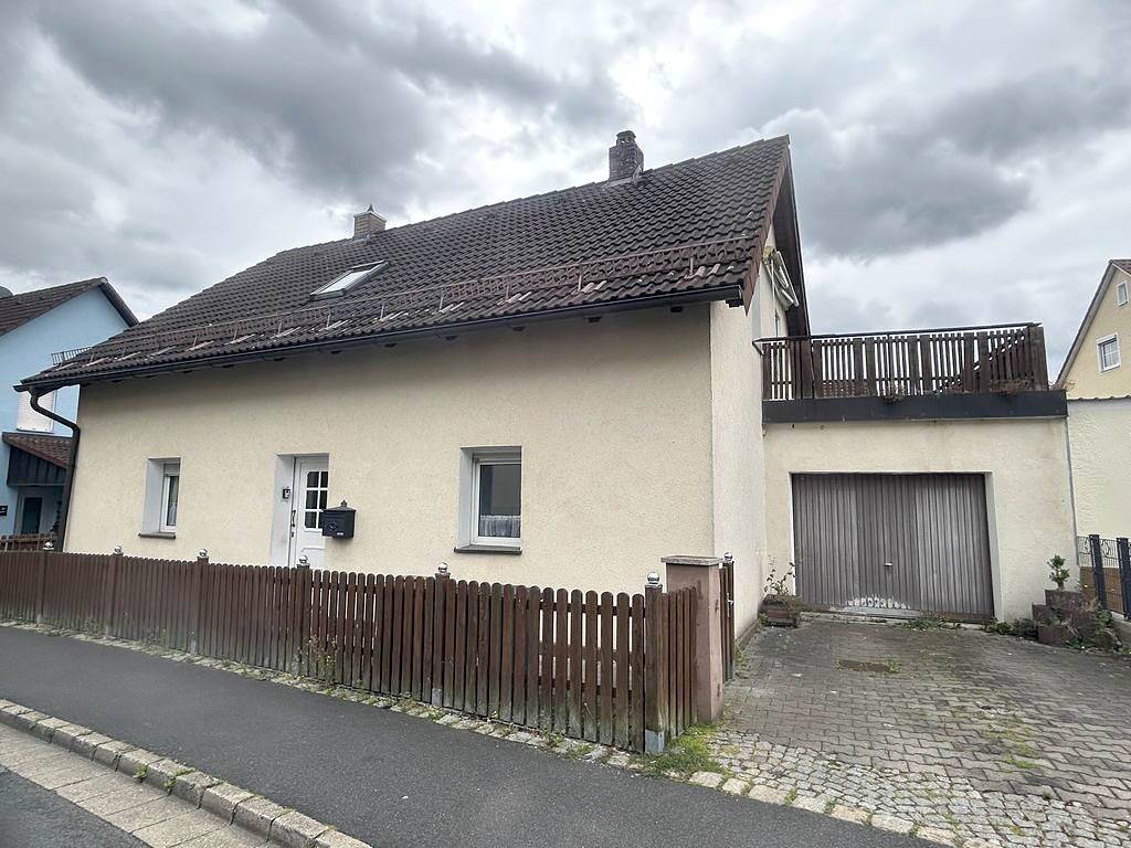 Moradia em banda T5 em Amberg-Sulzbach, Germany N.º 359222