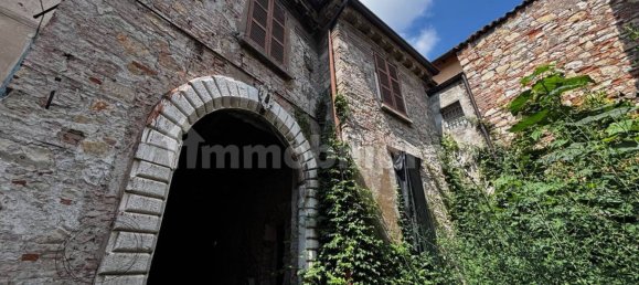 3 bedrooms House in Brescia, Italy No. 324821 4