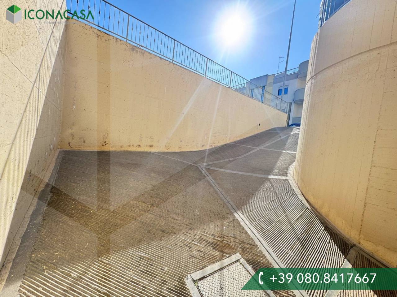 Гараж с 1 комнатой в Рутильяно, Италия № 17162