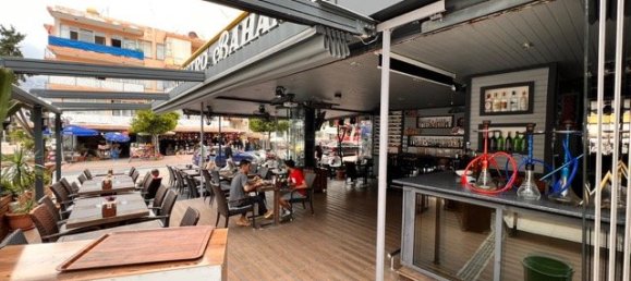 200m² Commercial property in Antalya, Turkey No. 33946 3