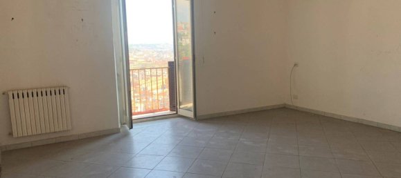 2 bedrooms Apartment in Naples, Italy No. 31558 5