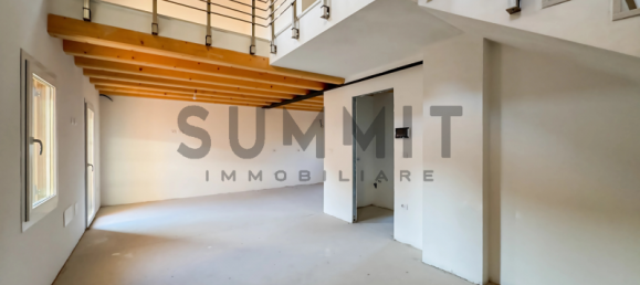 3غرفة منزل ذو طابقين في Schio, Italy رقم 351453 6