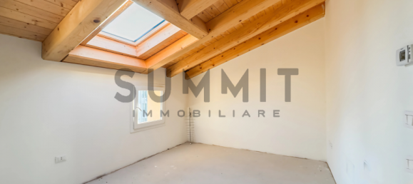 3غرفة منزل ذو طابقين في Schio, Italy رقم 351453 4