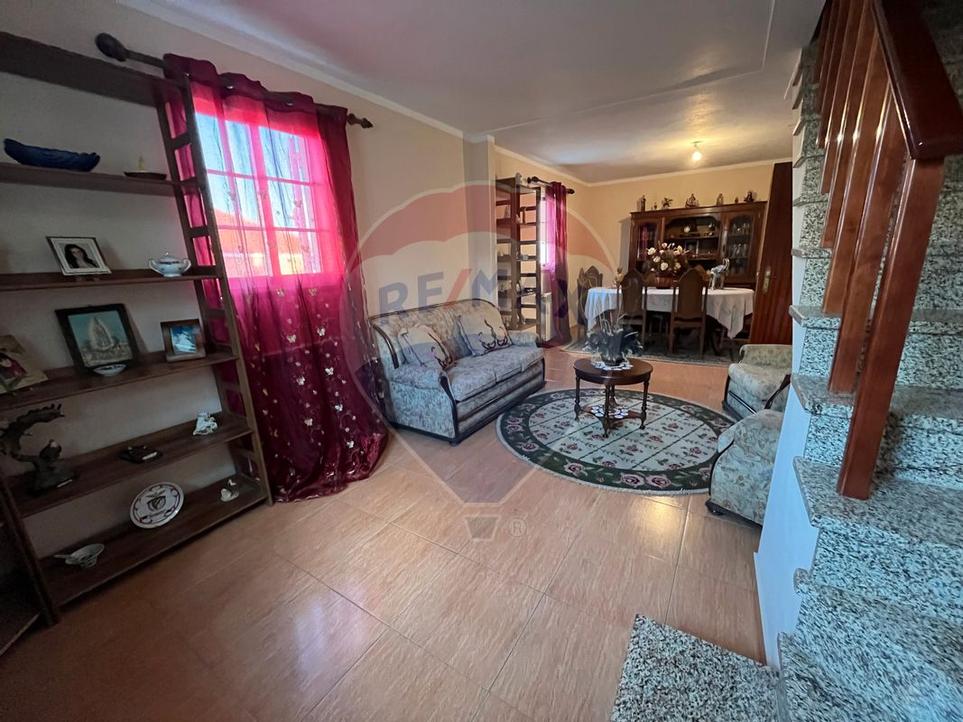 Casa de 3 dormitorios en Santa Comba de Vilarica, Portugal No. 168650