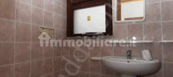 Oficina de 5 habitaciónes en La Maddalena, Italy No. 144302 18