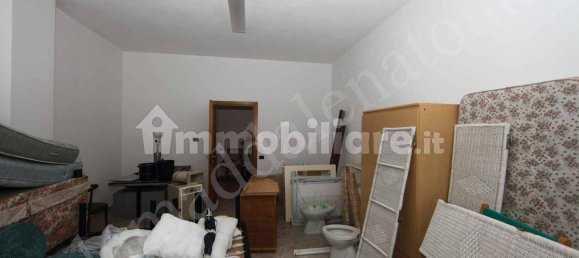 Oficina de 5 habitaciónes en La Maddalena, Italy No. 144302 8