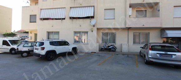 Oficina de 5 habitaciónes en La Maddalena, Italy No. 144302 4