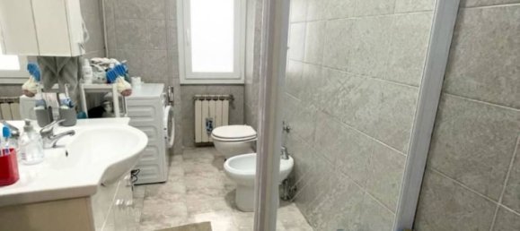 3 bedrooms Apartment in Rome, Italy No. 337898 17