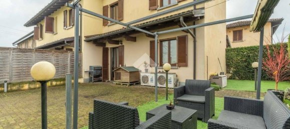 3-salle Appartement à Cusago, Italy No. 347587 27