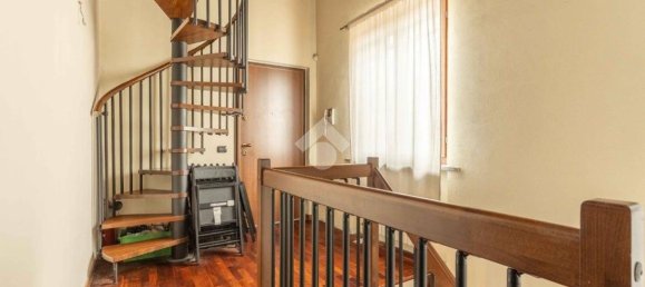 3-salle Appartement à Cusago, Italy No. 347587 14