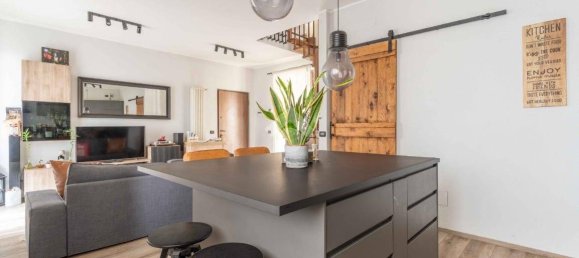 3-salle Appartement à Cusago, Italy No. 347587 6