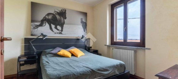 3-salle Appartement à Cusago, Italy No. 347587 9