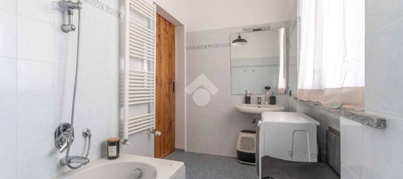 3-salle Appartement à Cusago, Italy No. 347587 16