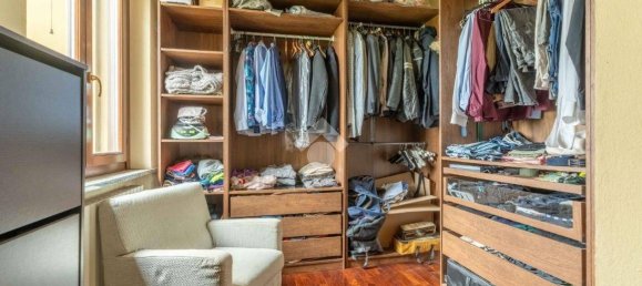 3-salle Appartement à Cusago, Italy No. 347587 13