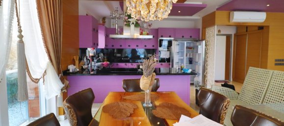 Villa 4+1 à Kargicak, Turkey No. 14634 7