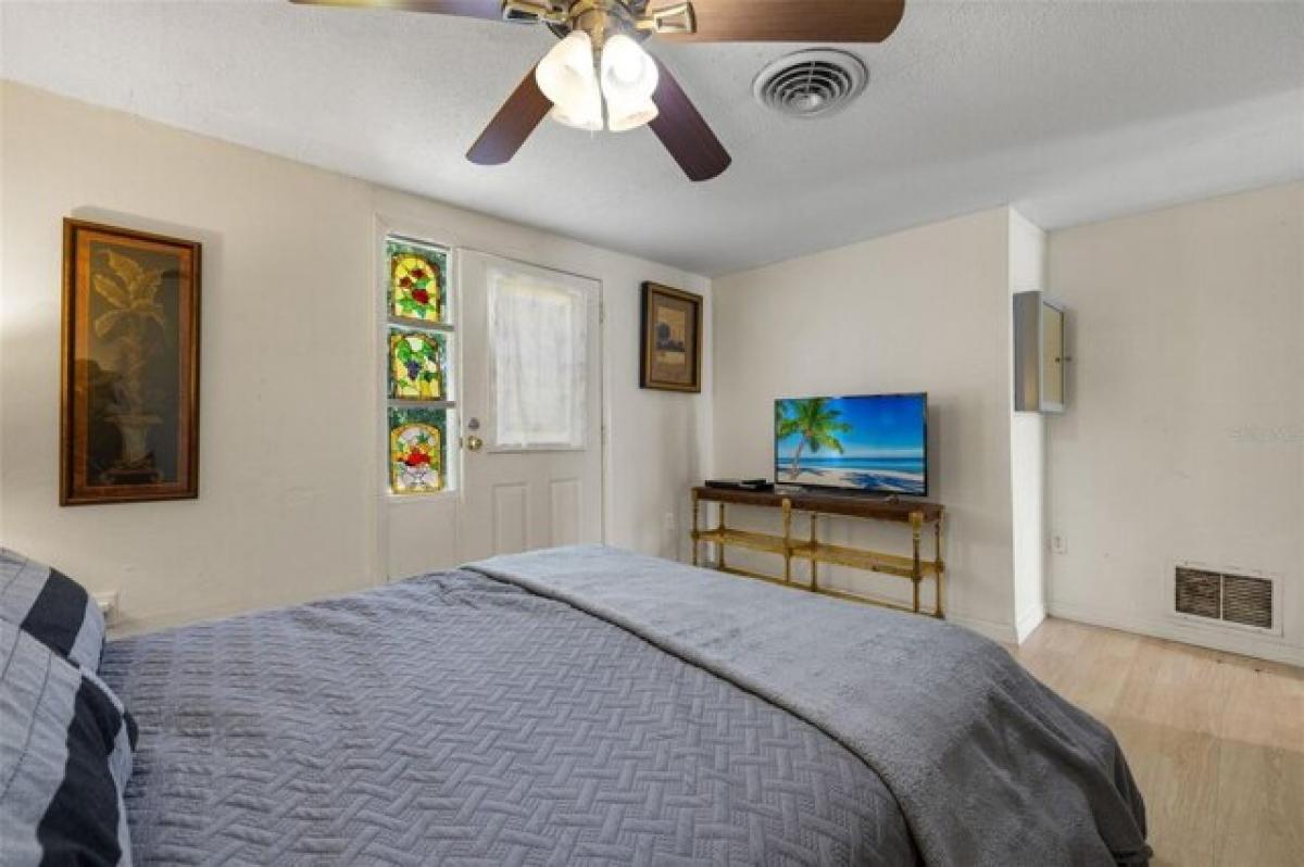 2 bedrooms House in Englewood, USA No. 409623