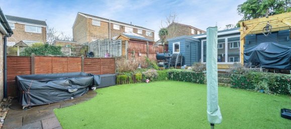 4 Schlafzimmer Haus in Rainham, United Kingdom, Nr. 10709 11