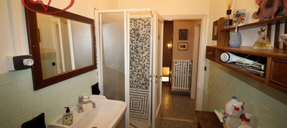 Дом с 8 комнатами в Бучине, Италия № 224614 17