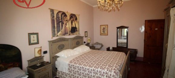 Дом с 8 комнатами в Бучине, Италия № 224614 5