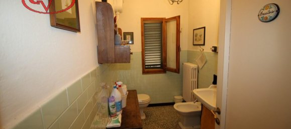 Дом с 8 комнатами в Бучине, Италия № 224614 16