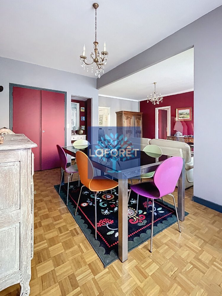 Apartamento de 2 dormitorios en Valenciennes, France No. 352575