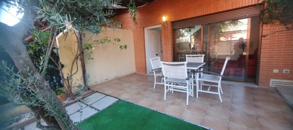 Adosado de 4 dormitorios en Castellón, Spain No. 160244 5