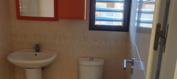 Adosado de 4 dormitorios en Castellón, Spain No. 160244 10