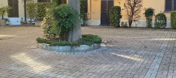 3 bedrooms Duplex in Besana in Brianza, Italy No. 362186 7