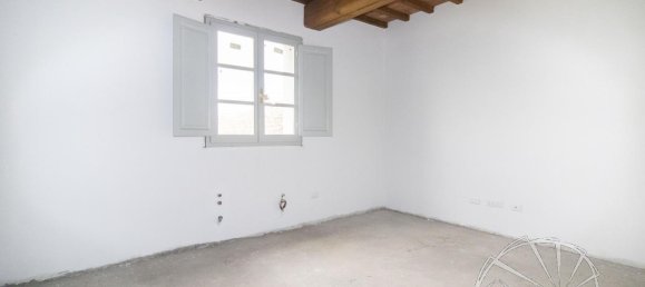 3 rooms House in Prato, Italy No. 21855 36
