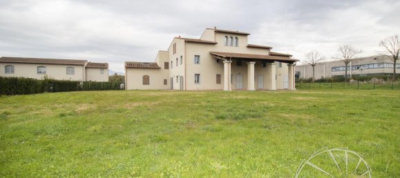 3 rooms House in Prato, Italy No. 21855 23