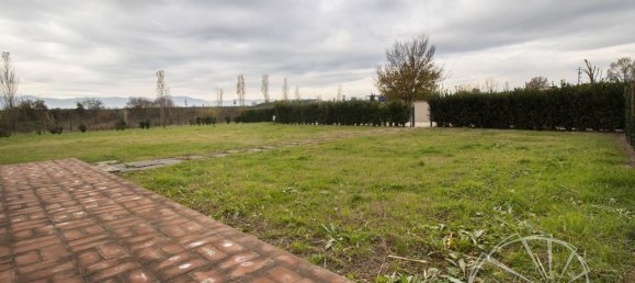 3 rooms House in Prato, Italy No. 21855 26