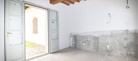 3 rooms House in Prato, Italy No. 21855 4