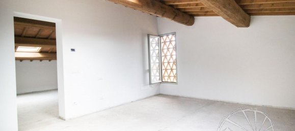 3 rooms House in Prato, Italy No. 21855 28