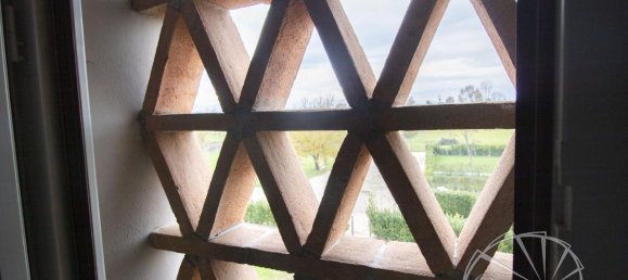 3 rooms House in Prato, Italy No. 21855 16